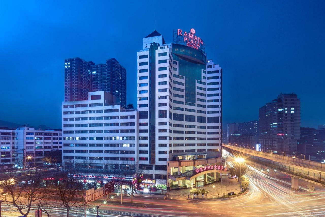 Ramada Plaza Guiyang Hotel Гуейян Екстериор снимка